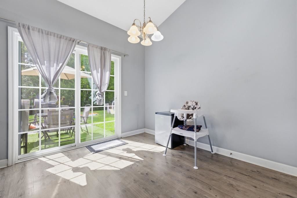 3659 Clay Pond Village Ln.  Photo 5