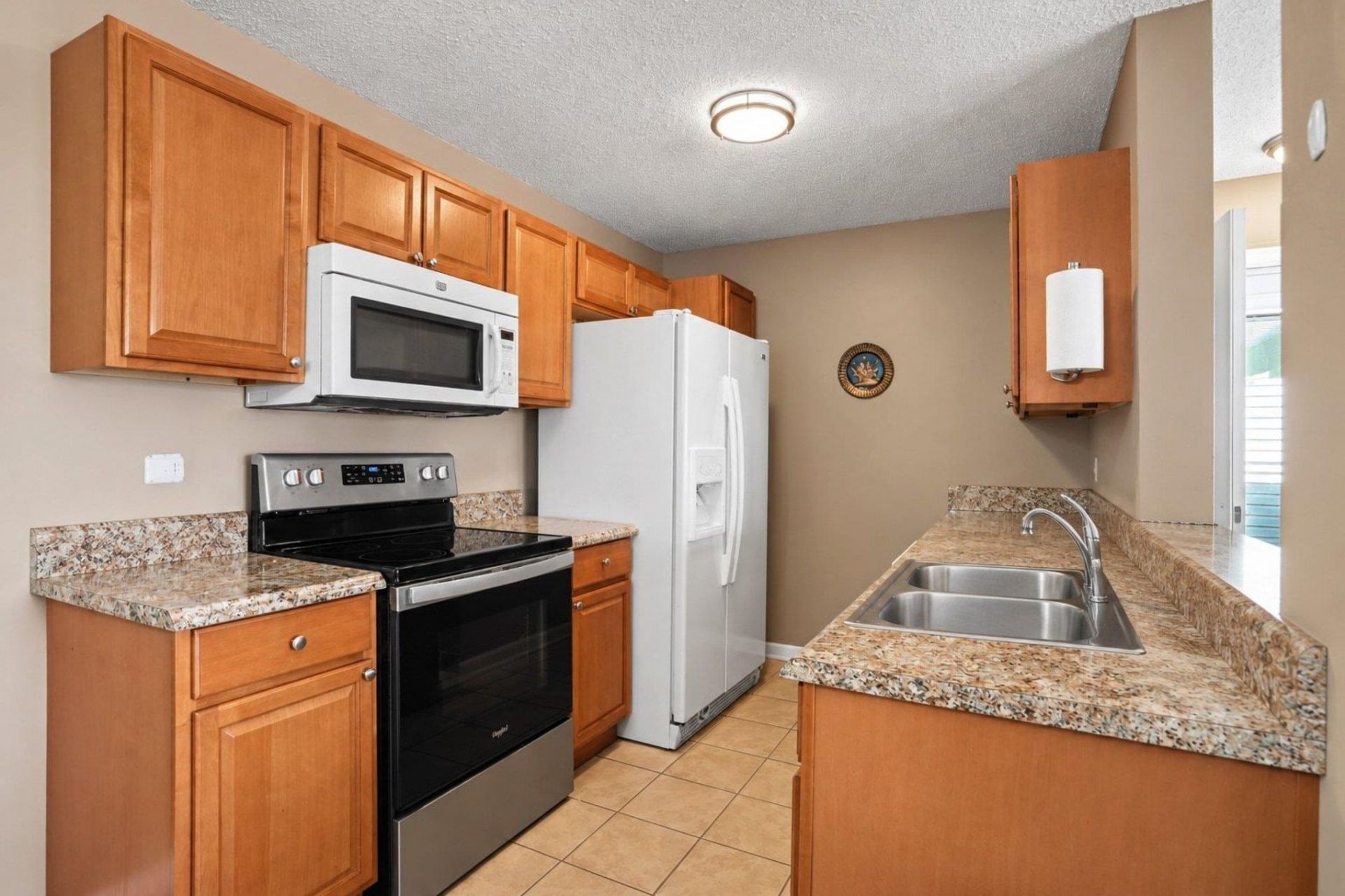 2276 Essex Dr.  Photo 11