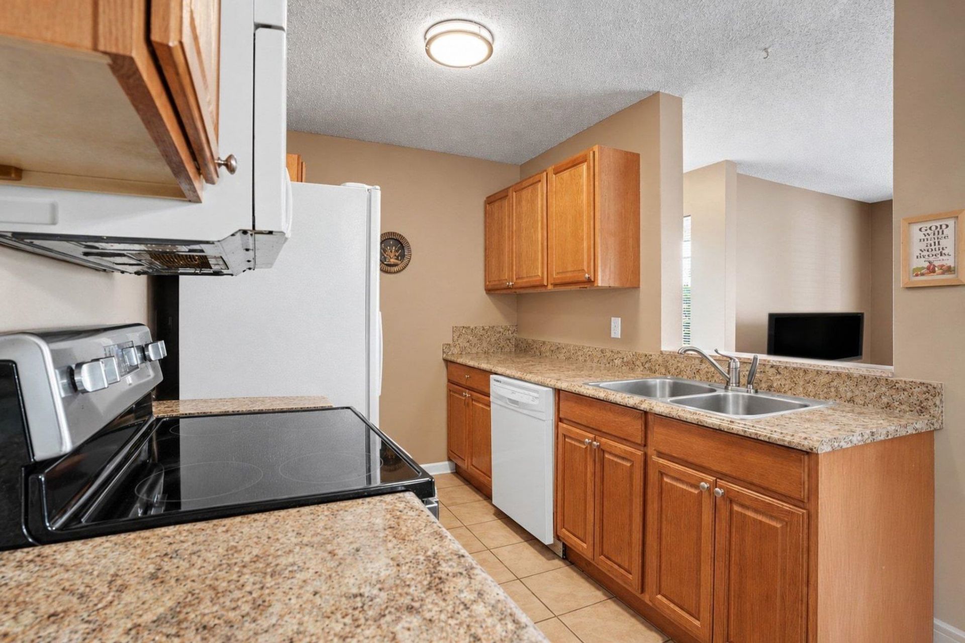 2276 Essex Dr.  Photo 12
