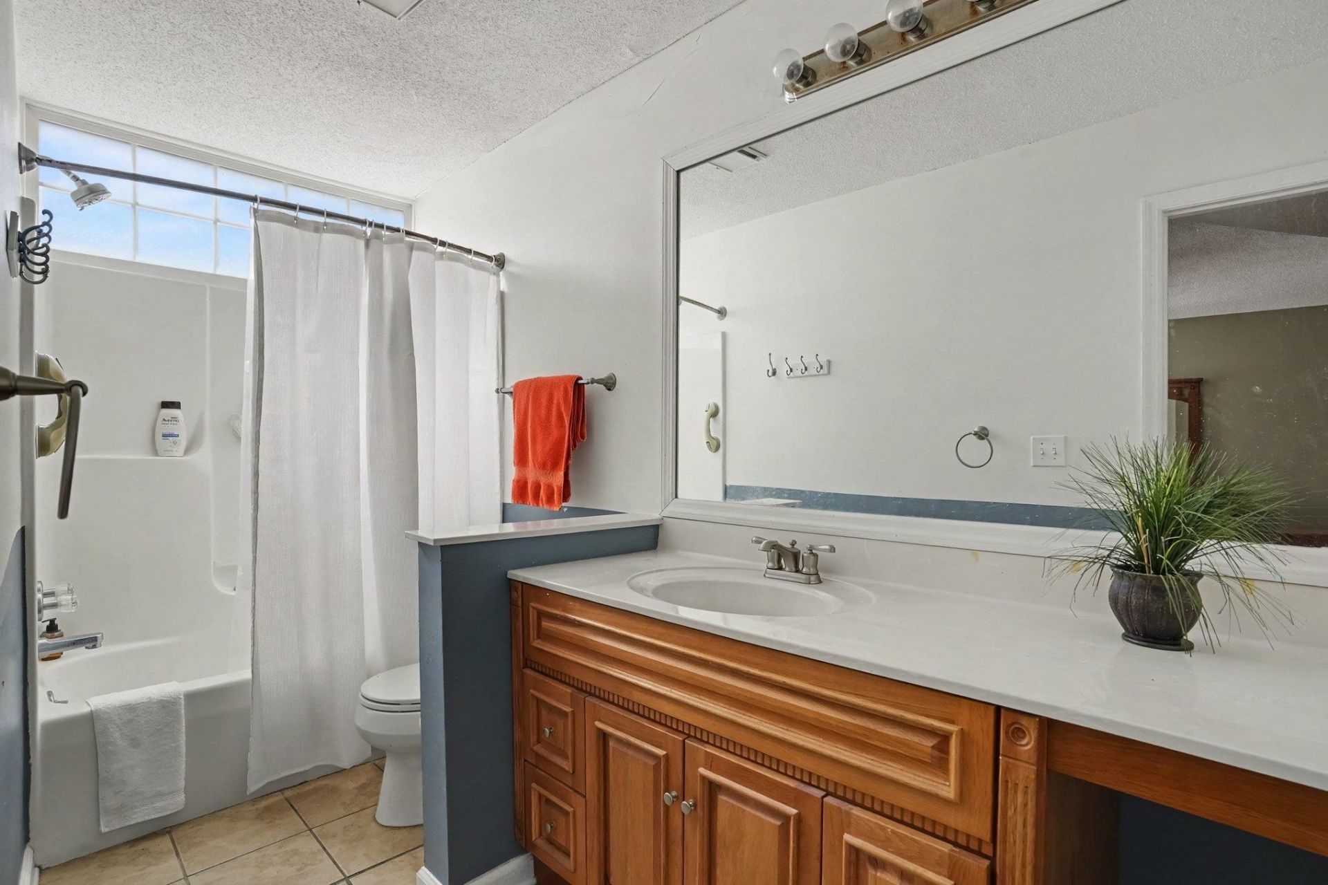 2276 Essex Dr.  Photo 23