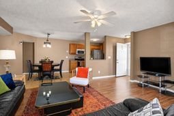 2276 Essex Dr.  photo 4
