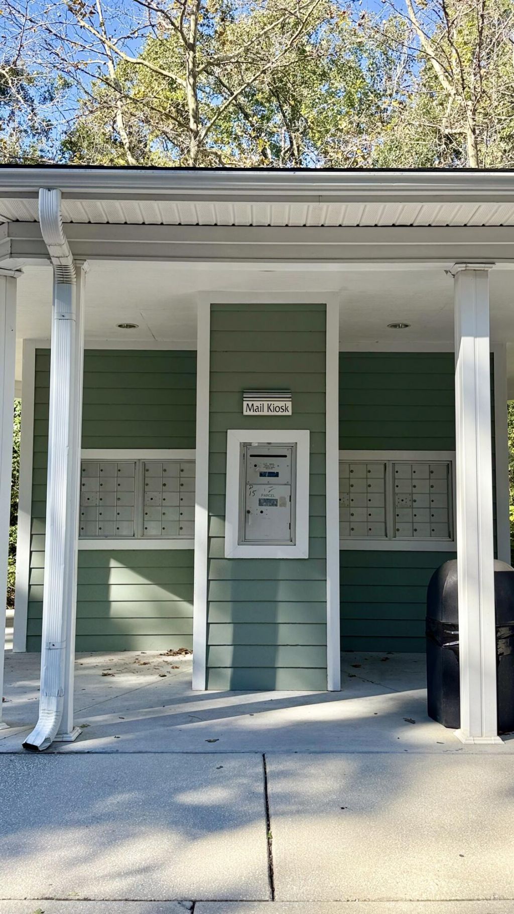 1755 Central Park Road Photo 7