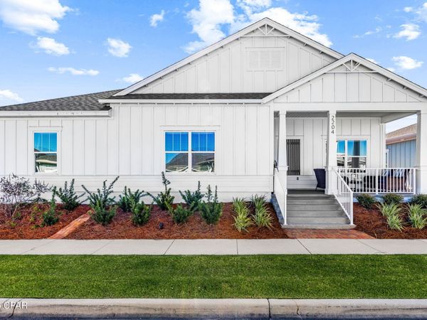 2204 Warbler Street, Panama City, FL 32405