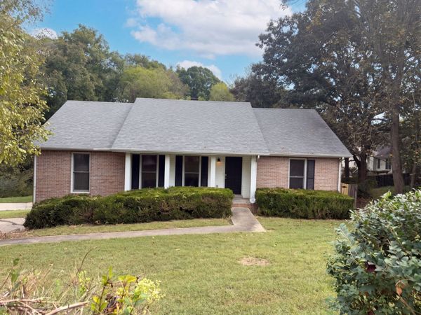 1201 Verkler Dr , Clarksville, TN 37042