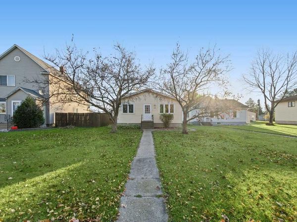3706 4th Avenue E, Hibbing, MN 55746