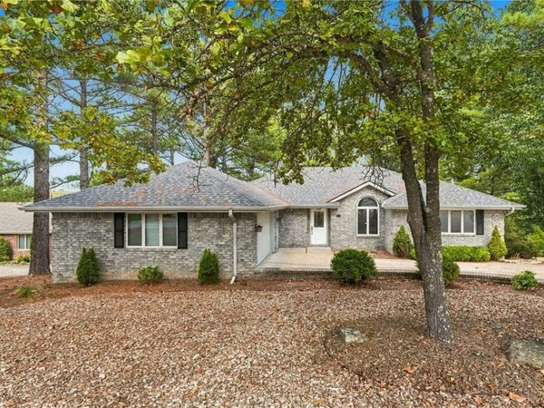 53 Mckenzie Drive , Bella Vista, AR 72715