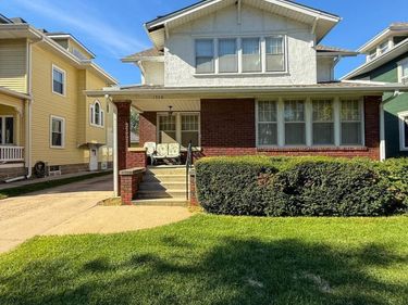 1328 S 35th Avenue, Omaha, NE 68105