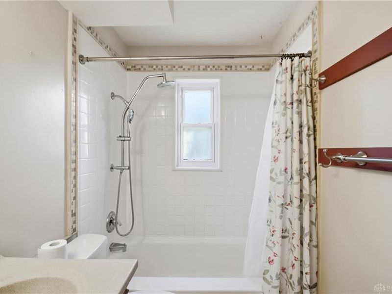 4116 Lefevre Drive, Kettering, OH 45429 Photo 22