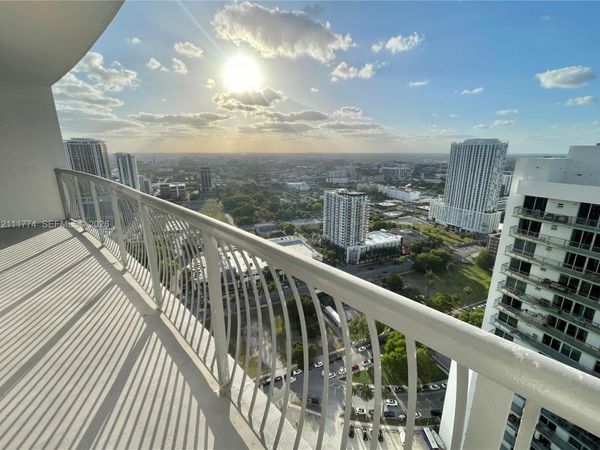 1750 N Bayshore Dr , Unit 3911, Miami, FL 33132
