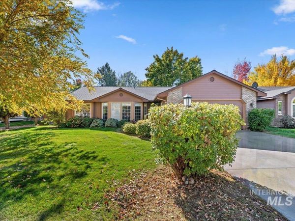 12493 W Driftwood Dr, Boise, ID 83713