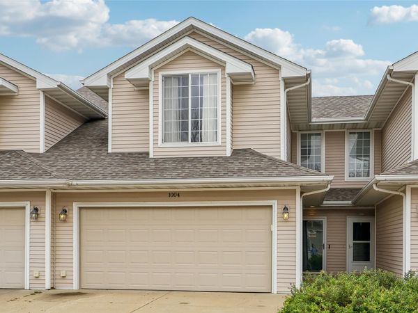 900 67th Street , Unit 1004, West Des Moines, IA 50266