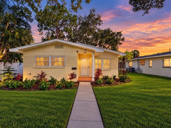 662 VILLAGRANDE AVENUE S, ST PETERSBURG, FL 33707