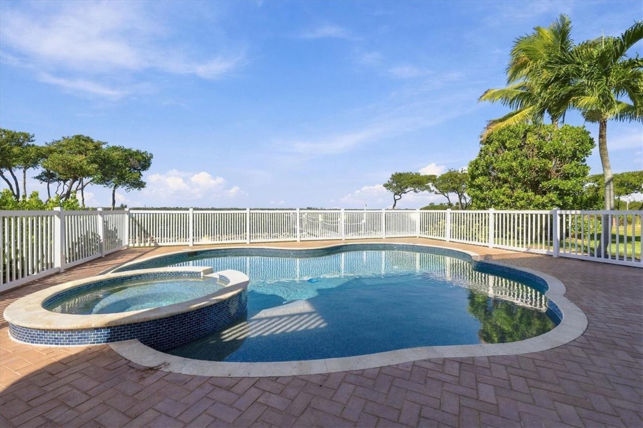 9781 Eagle Preserve Drive, Englewood, FL 34224 Photo