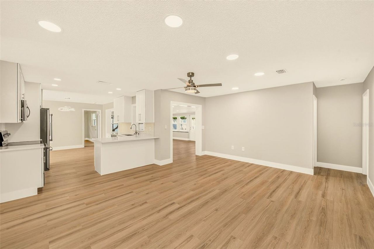1902 42nd Street W, Bradenton, FL 34205 Photo