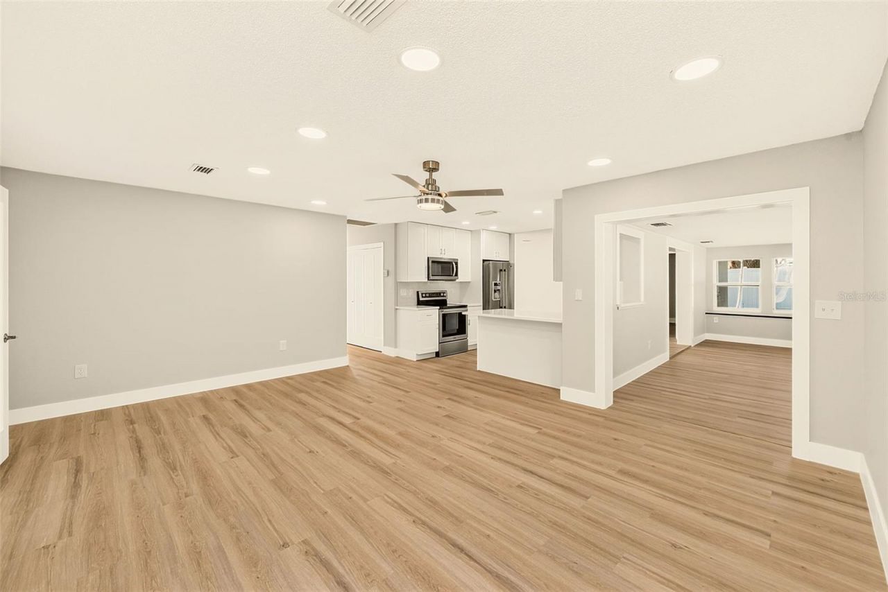 1902 42nd Street W, Bradenton, FL 34205 Photo