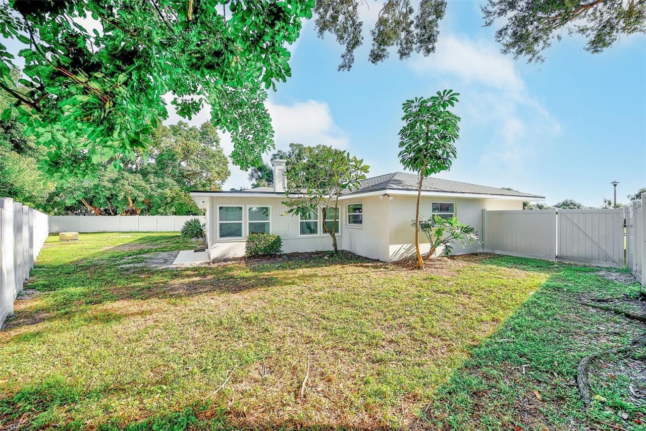 1902 42nd Street W, Bradenton, FL 34205 Photo