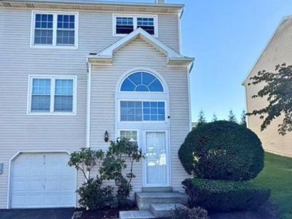6113 SPRING KNOLL DRIVE , HARRISBURG, PA 17111
