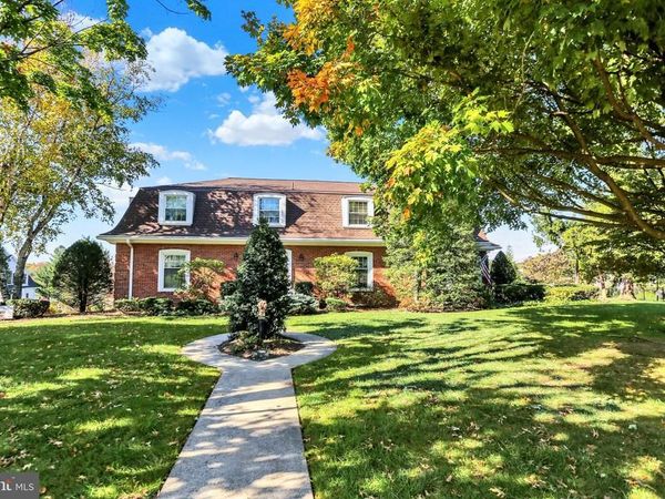 3244 WILLOW GROVE AVENUE, READING, PA 19605
