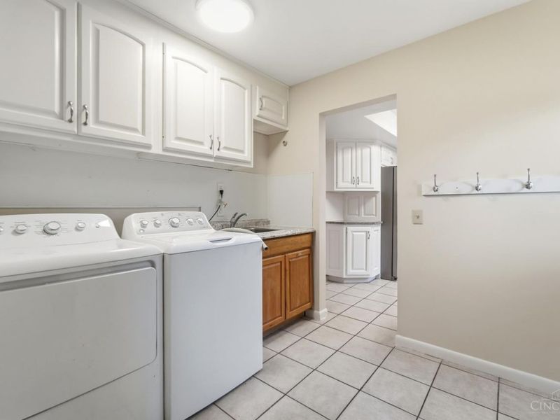 2317 E Rahn Road, Kettering, OH 45440 Photo 39