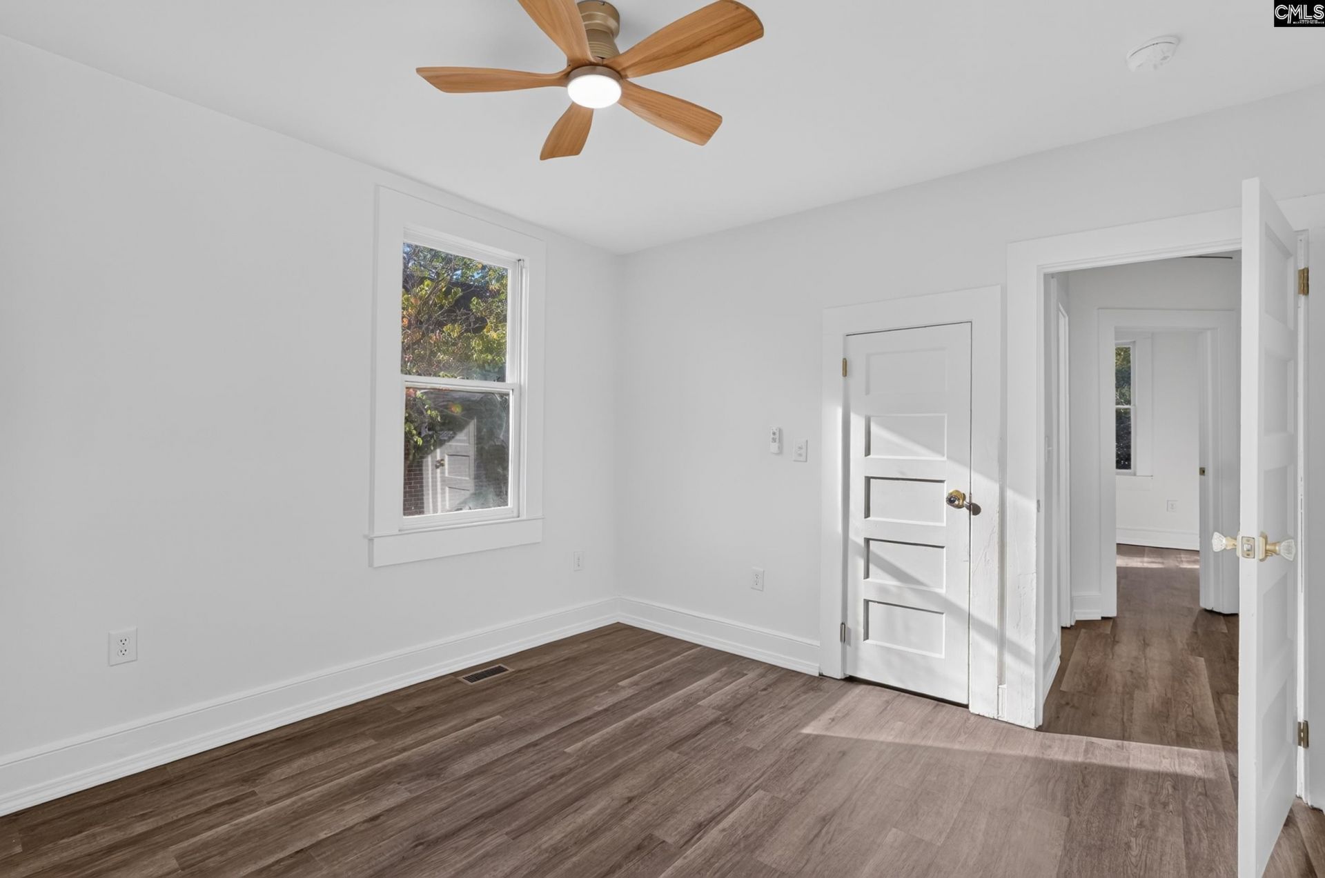 2511 Clark Street  Photo 15
