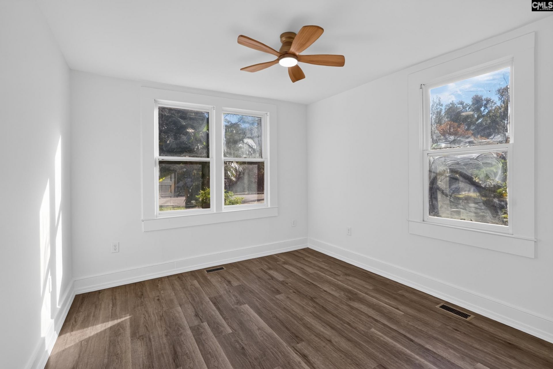 2511 Clark Street  Photo 16