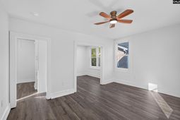 2511 Clark Street  photo 4