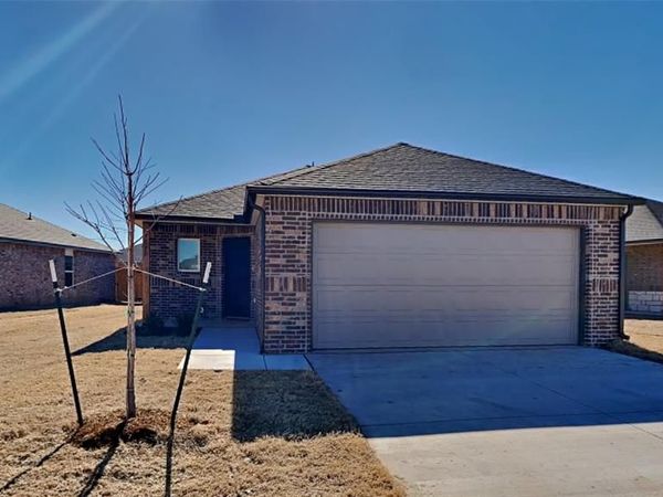 9320 NW 129th Street, Yukon, OK 73099