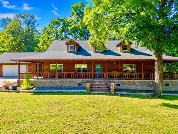 14955 Greasy Valley Road , Prairie Grove, AR 72753