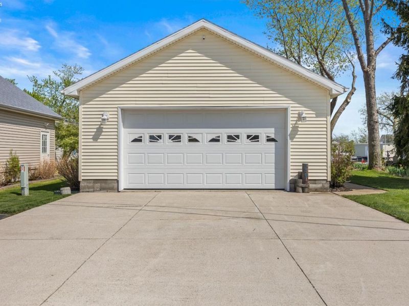 1561 N Starboard Avenue, Port Clinton, OH 43452 Photo 36