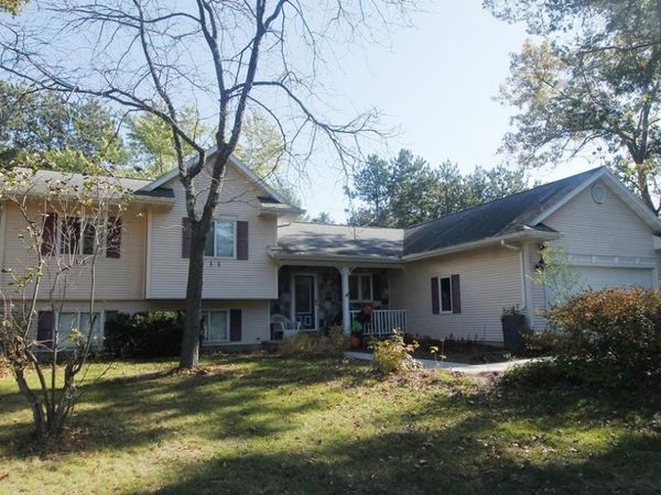 N5840 Oak Tree Acres, Princeton, WI 54968