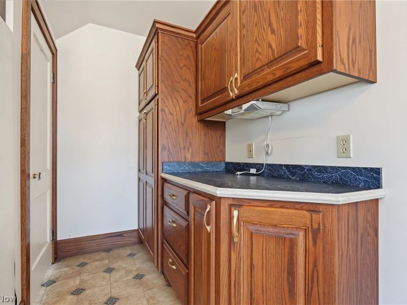 32 Hawk Avenue , Akron, OH 44312 Photo 15