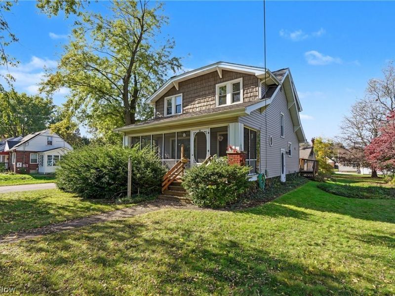 32 Hawk Avenue , Akron, OH 44312 Photo 3