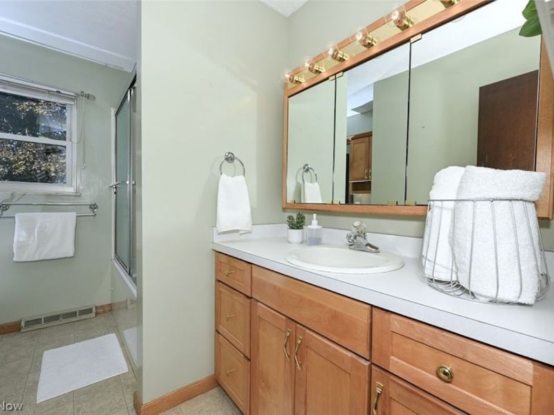622 Meadowridge Avenue NW, Canton, OH 44708 Photo 20