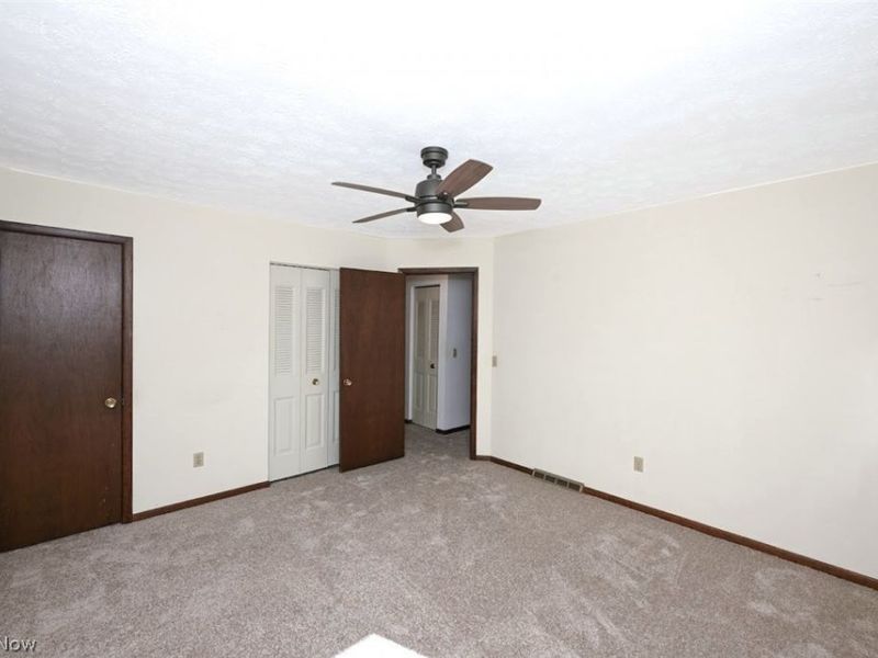 622 Meadowridge Avenue NW, Canton, OH 44708 Photo 23