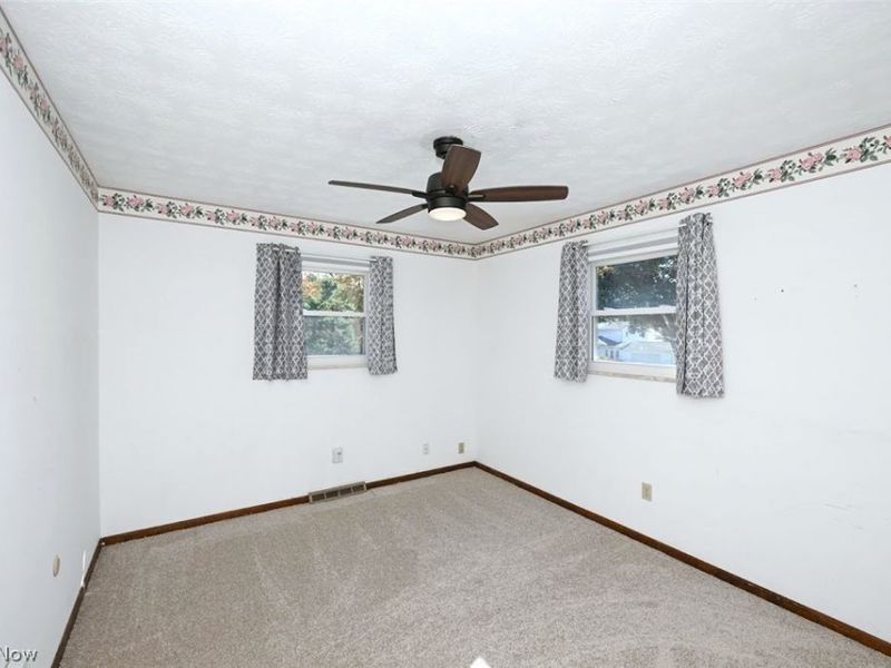 622 Meadowridge Avenue NW, Canton, OH 44708 Photo 24