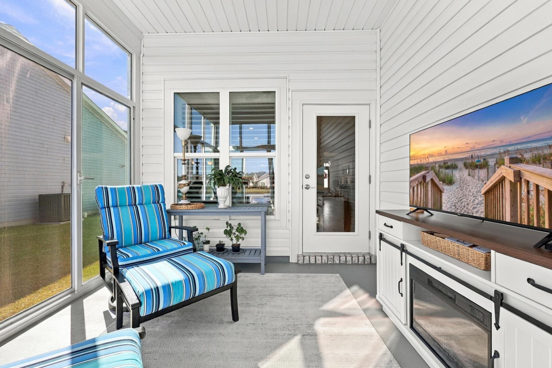 5212 Lucy Way Photo 55