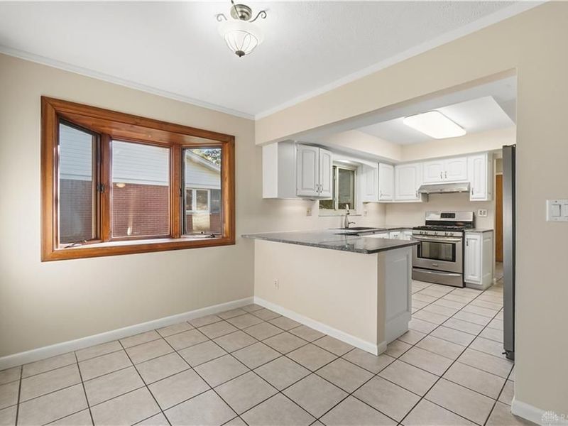 2317 E Rahn Road, Dayton, OH 45440 Photo 12