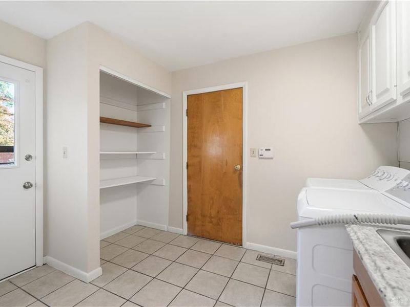 2317 E Rahn Road, Dayton, OH 45440 Photo 40