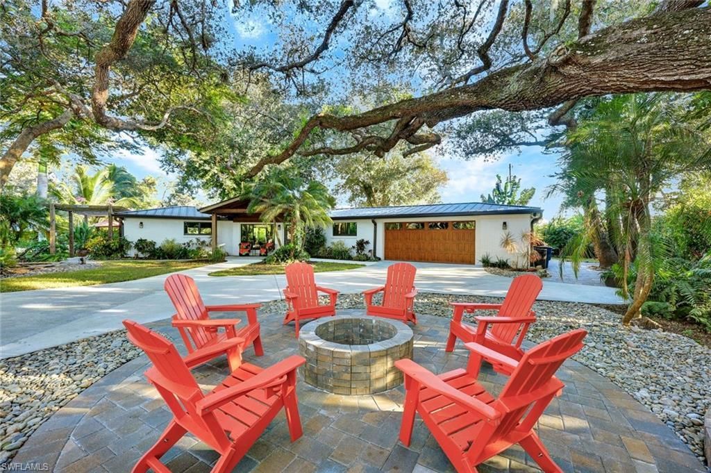 9856 Tonya Ct , Bonita Springs, FL 34135 Photo