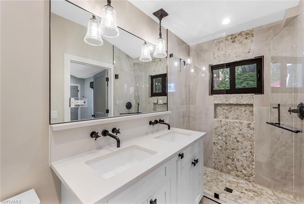 9856 Tonya Ct , Bonita Springs, FL 34135 Photo