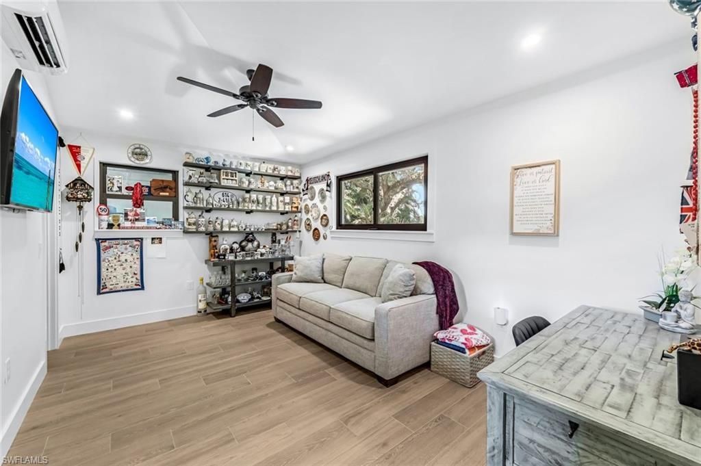 9856 Tonya Ct , Bonita Springs, FL 34135 Photo