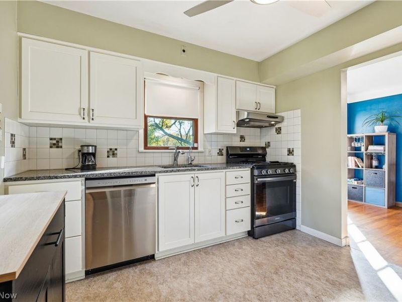 7715 Brecksville Road, Independence, OH 44131 Photo 13