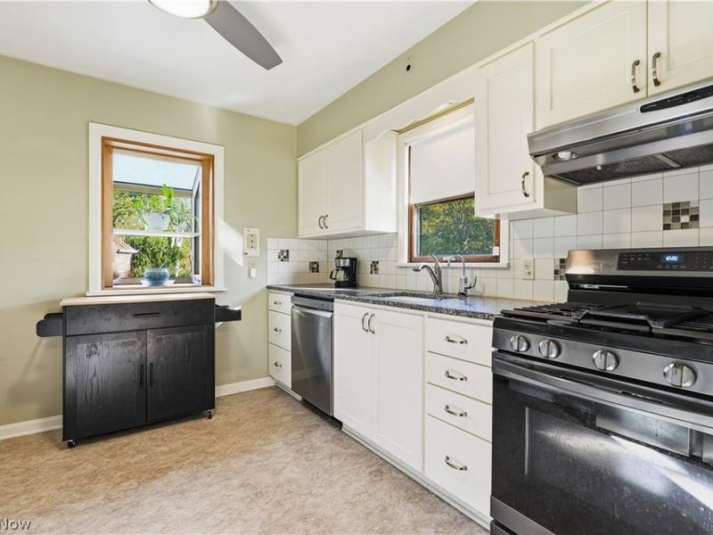 7715 Brecksville Road, Independence, OH 44131 Photo 14