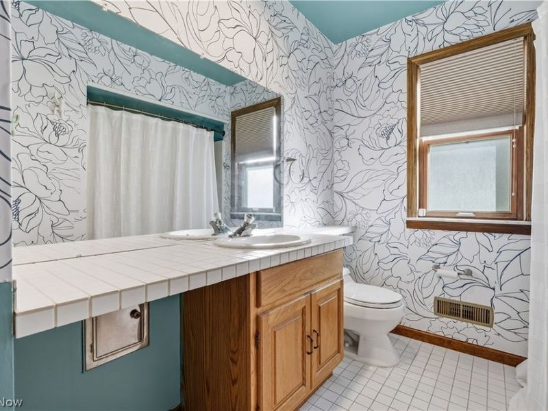 7715 Brecksville Road, Independence, OH 44131 Photo 18
