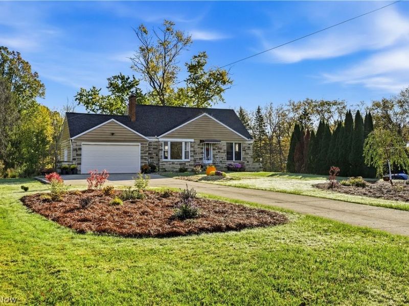 7715 Brecksville Road, Independence, OH 44131 Photo 2