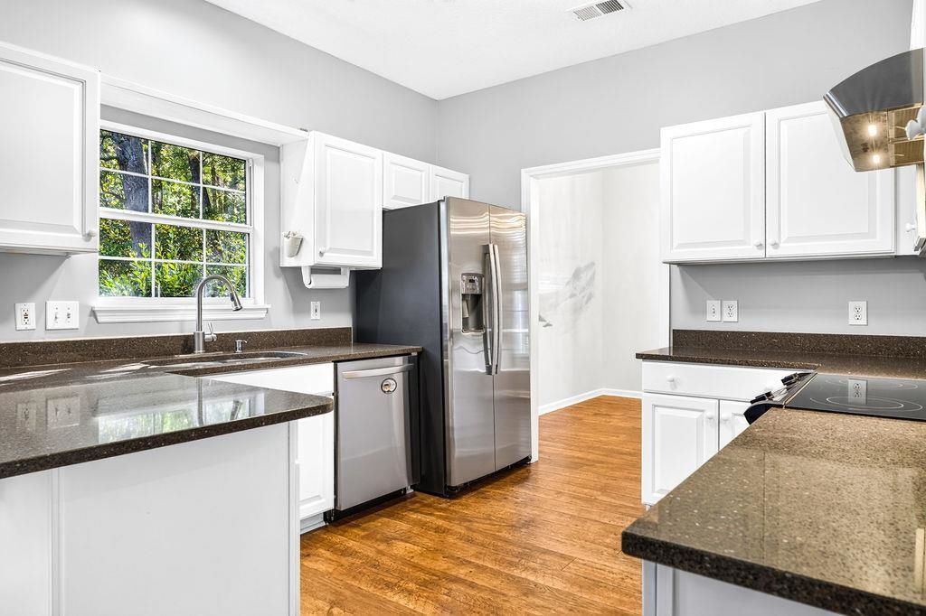 41 Pierpont Ct. Photo 10