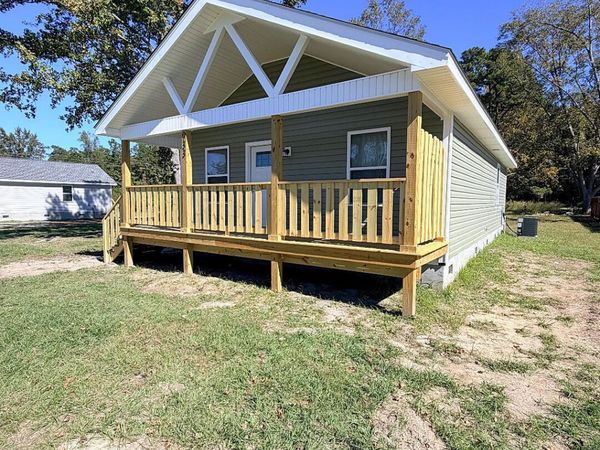 933 Hickman Road , Tabor City, NC 28463