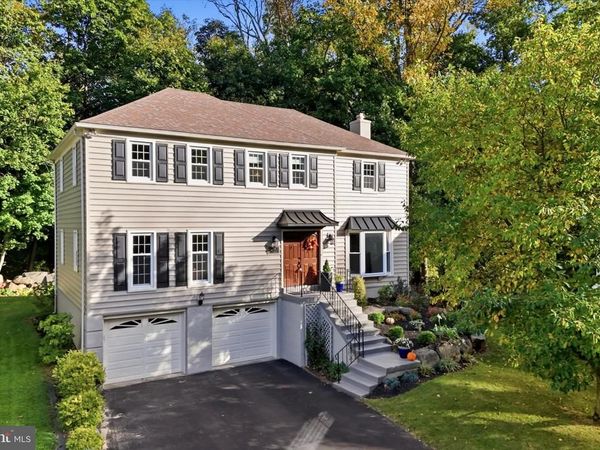 6 HARROW CIRCLE , WAYNE, PA 19087