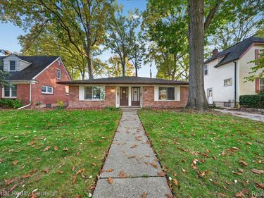 254 Lincoln Avenue, Clawson, Mi 48017