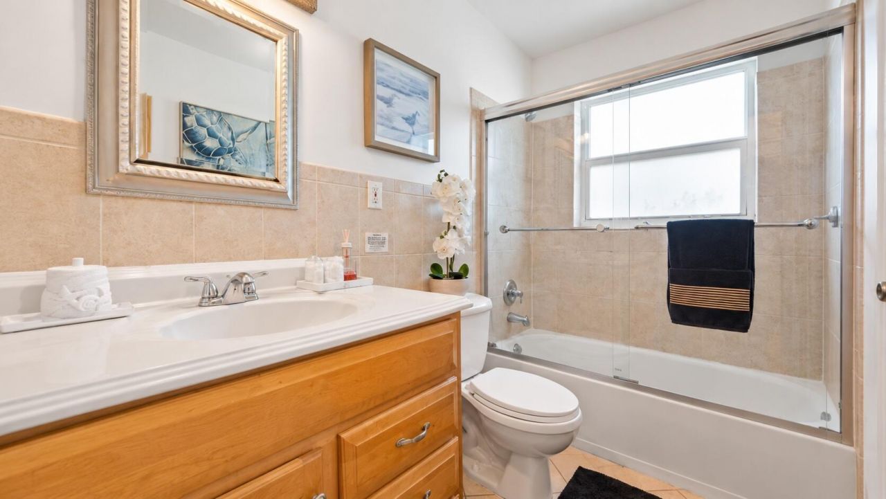 614 NE 11th Avenue, Unit 2, Pompano Beach, FL 33060 Photo